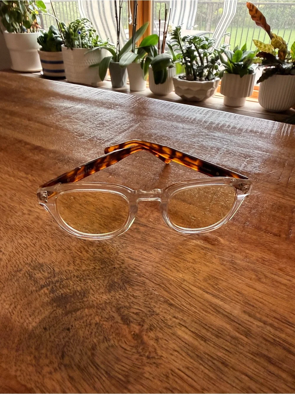 Gunnar yellow & Tortoiseshell Blue-Light Blocking Glasses  yellow light glasses